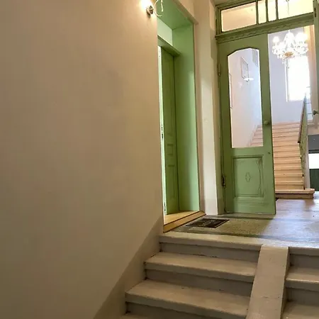 Апартаменты Vintage Center *